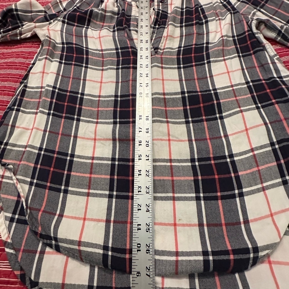 Canyon River Blues Plaid V-Neck Tunic Top - Picture 7 of 9